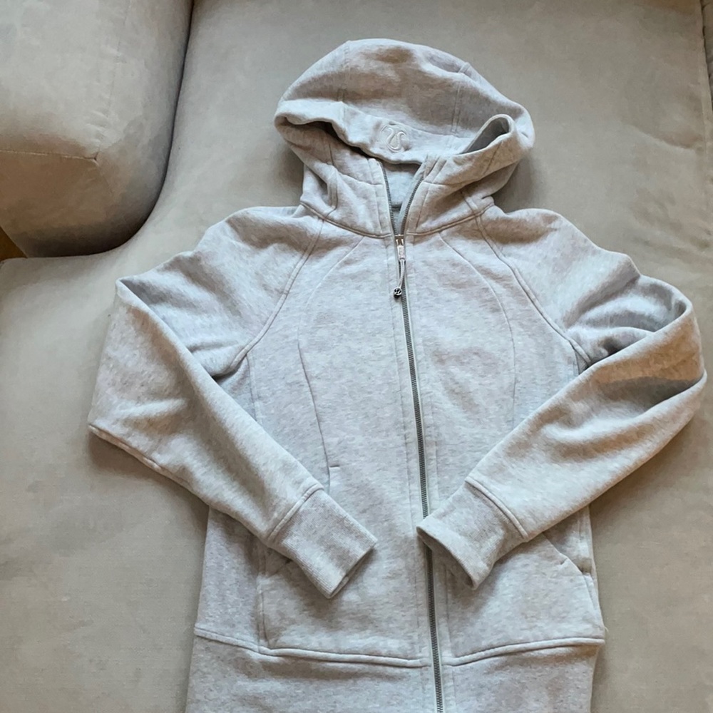 Perfect condition gray Lululemon Scuba Hoodie